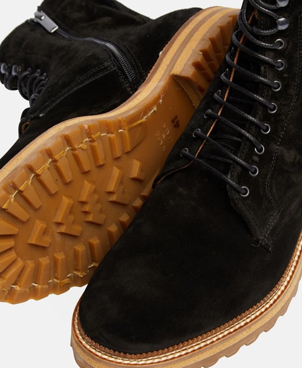 Schnürboots