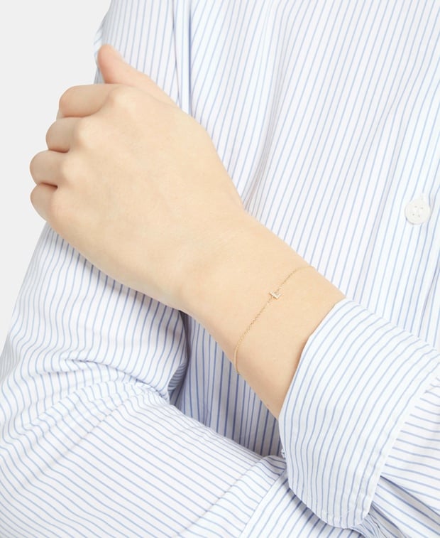 Halskette mit Diamantanhänger