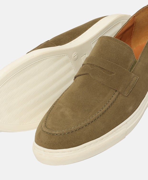 Slip-on Sneaker