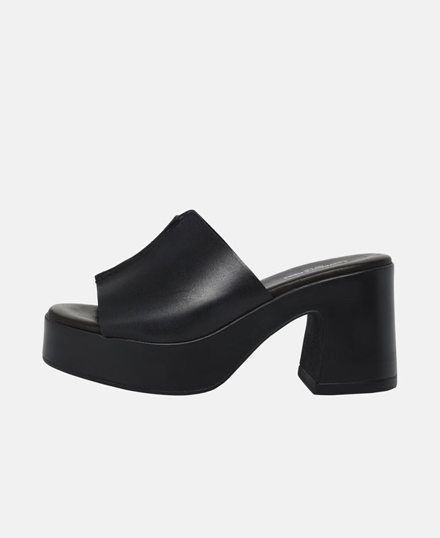 K-131533 Keilsandalette