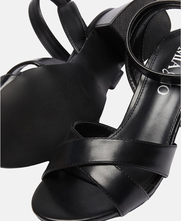 Fesselriemchen Sandalen