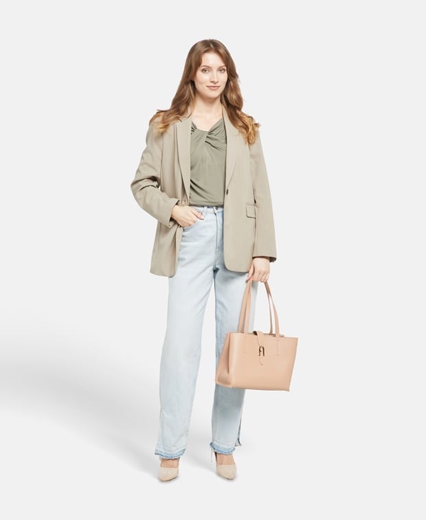 Elegantes Shirt