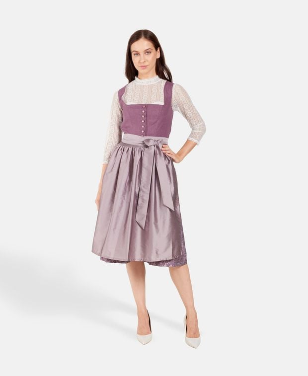 Dirndl mit Schürze