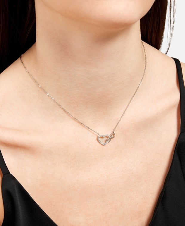 Halskette mit Anhänger