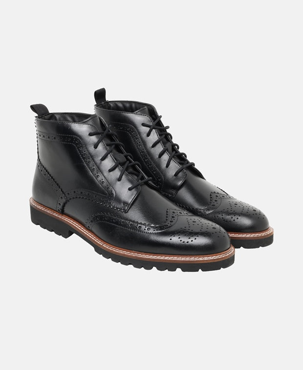 Schnürboots