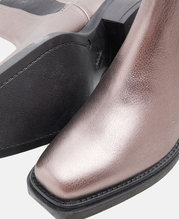 Chelsea Boots