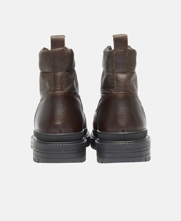 Schnürstiefeletten