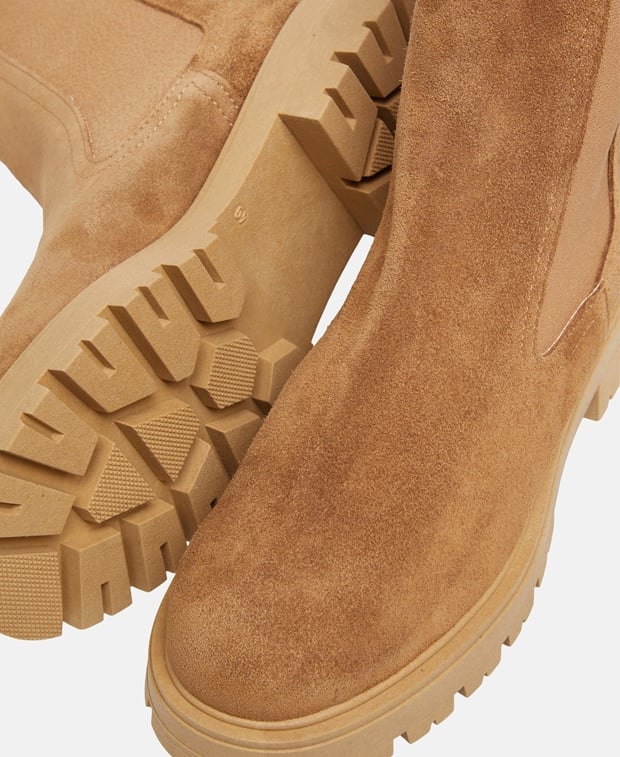 Chelsea Boots