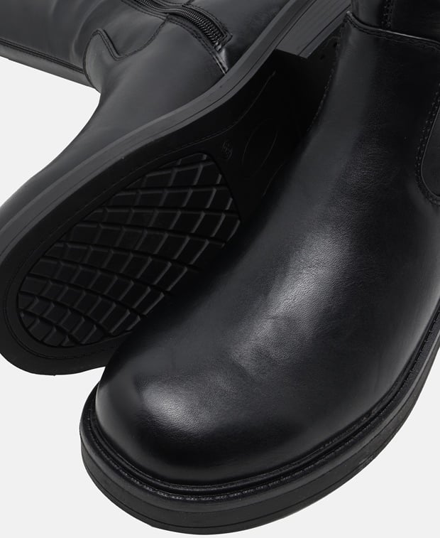 Stiefel