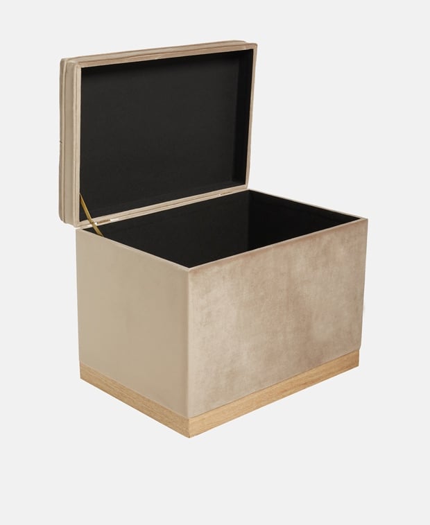 Hocker mit Stauraum
