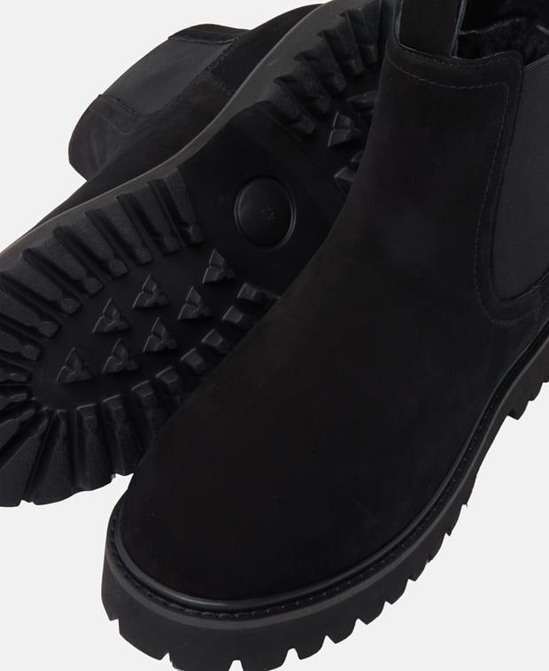 Chelsea Boots