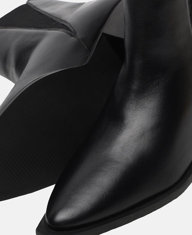 Chelsea Boots