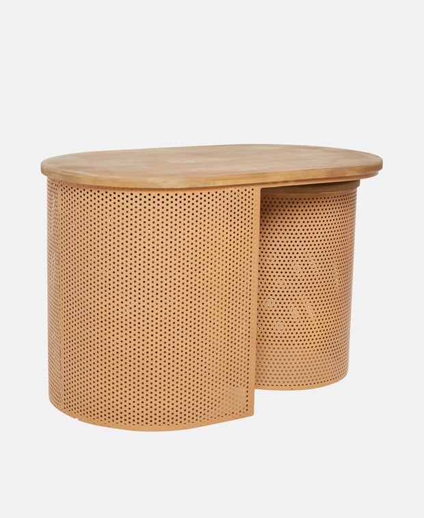 Beistelltisch mit Hocker