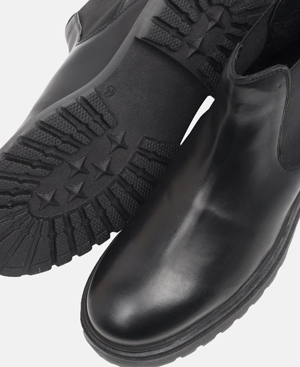 Chelsea Boots