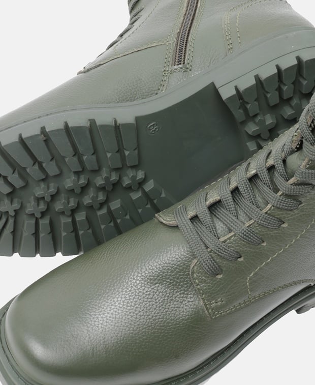 Schnürboots