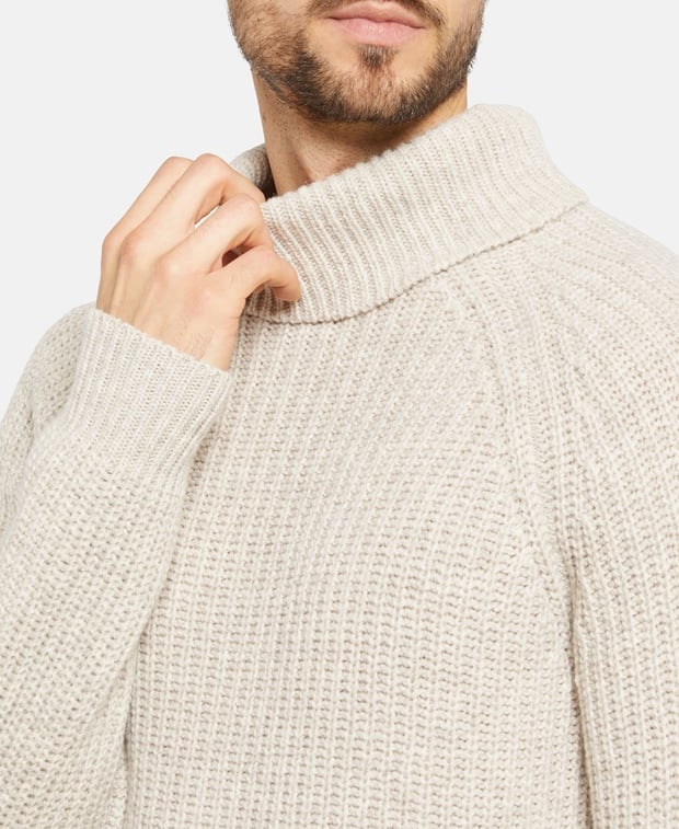 Rollkragenpullover