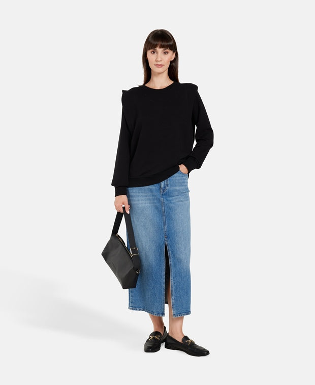 Sweatshirt