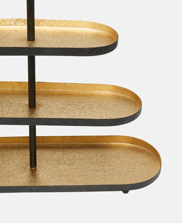 Etagere