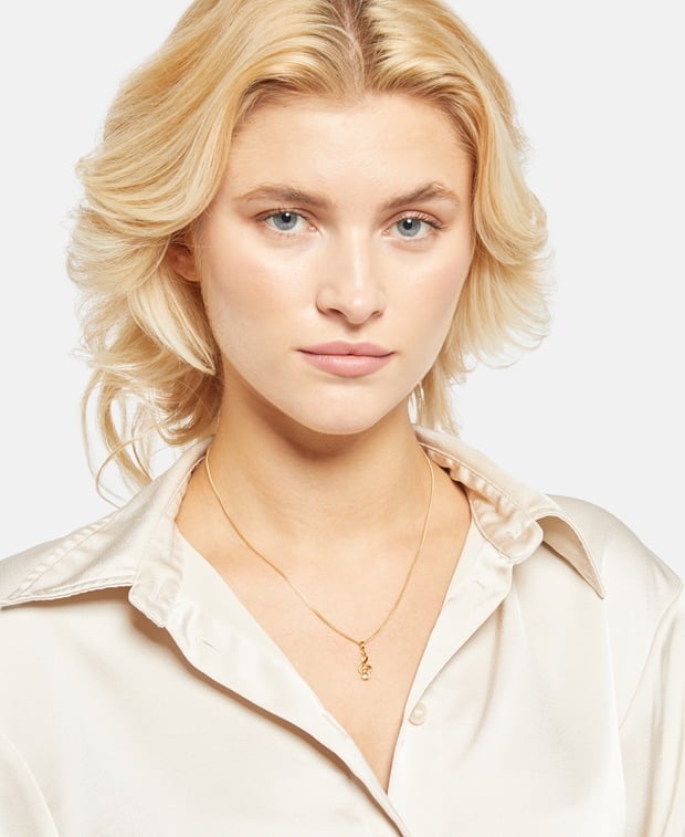 Halskette mit Anhänger