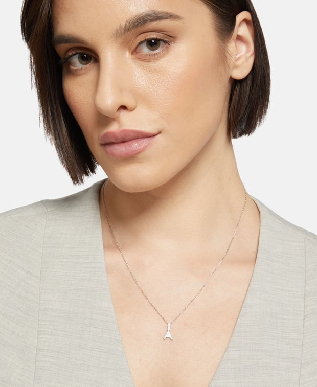 Halskette mit Diamantanhänger