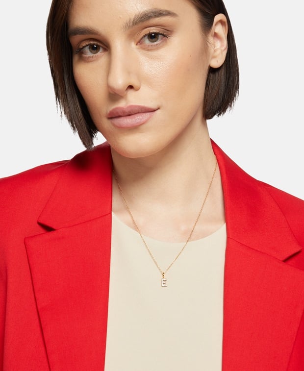 Halskette mit Diamantanhänger