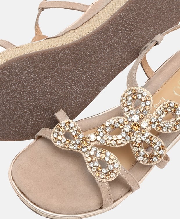 Keilsandalette