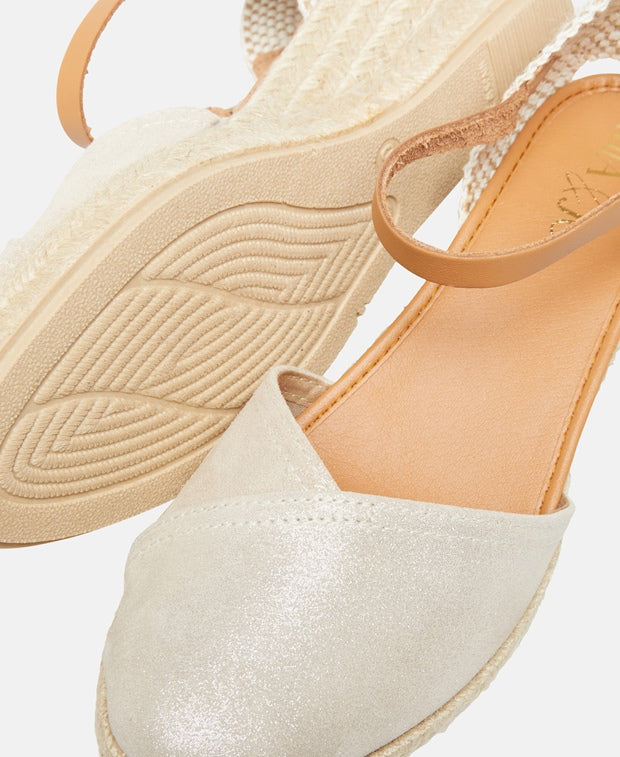 Keilsandalette