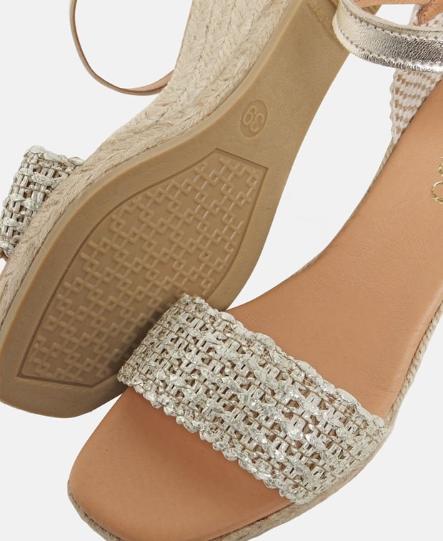 Keilsandalette