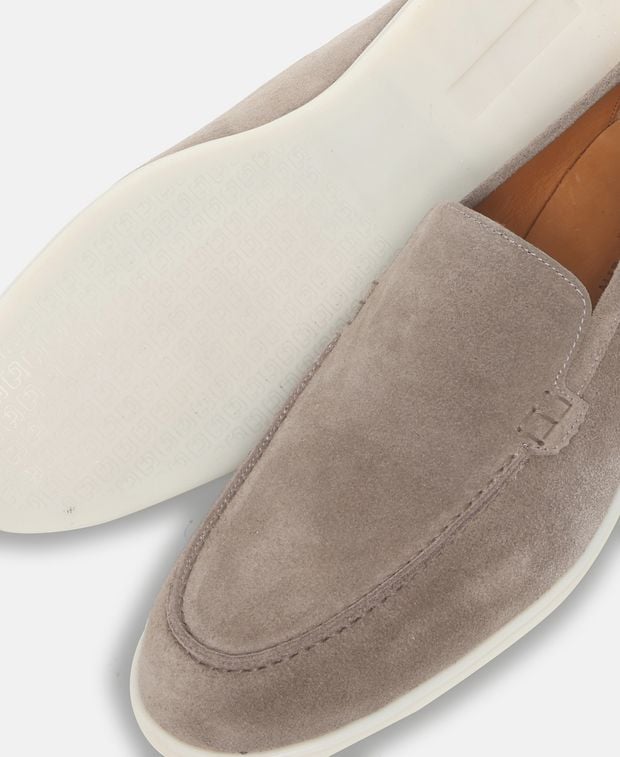 Loafer