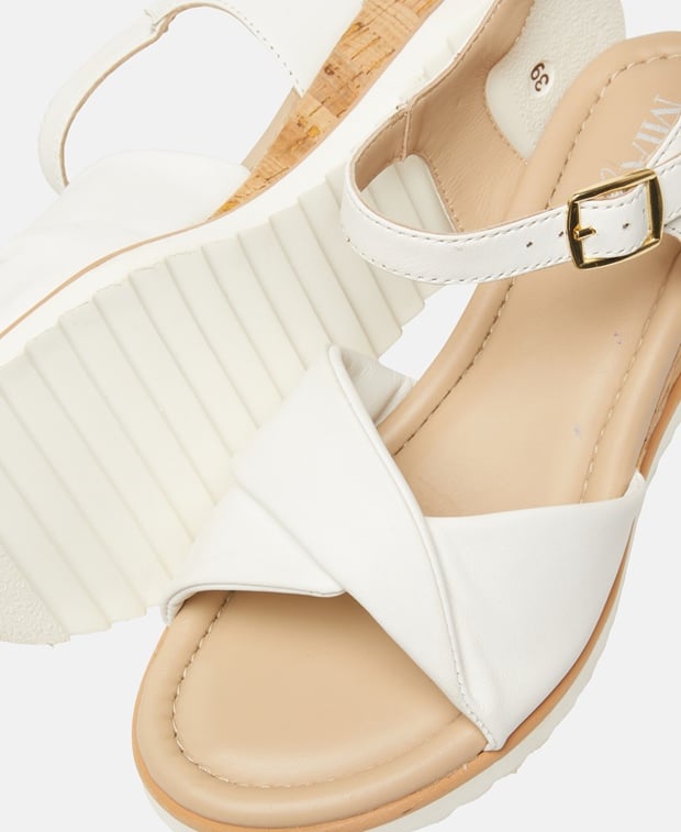 Keilsandalette