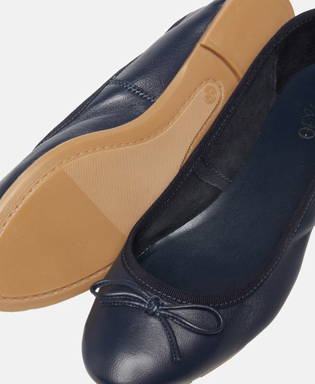 Ballerinas