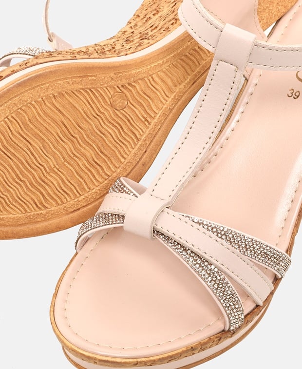 Keilsandalette