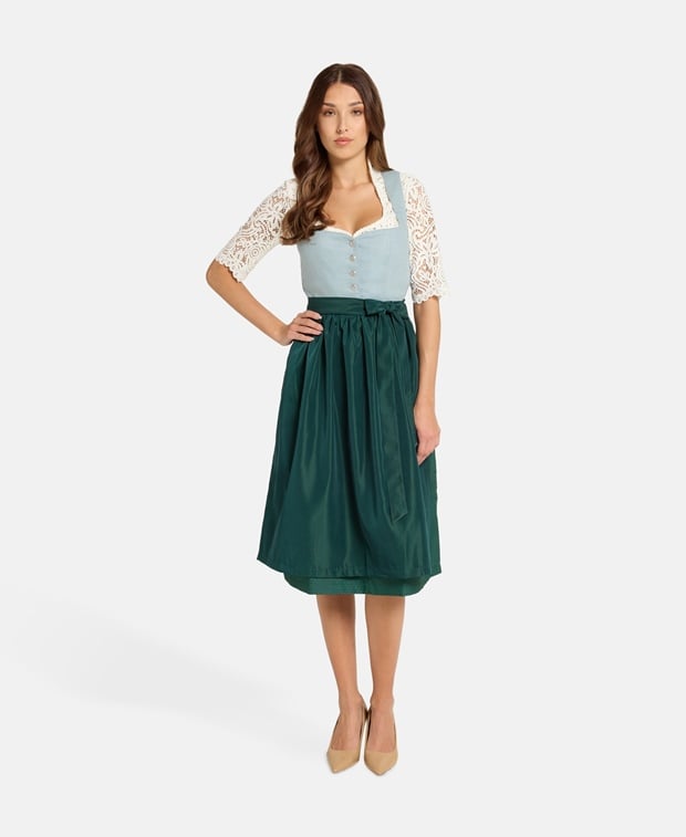 Dirndl mit Schürze