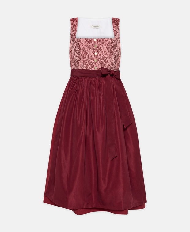 Dirndl mit Schürze