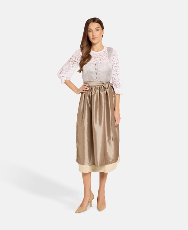 Dirndl mit Schürze
