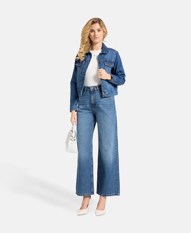 Flared Jeans