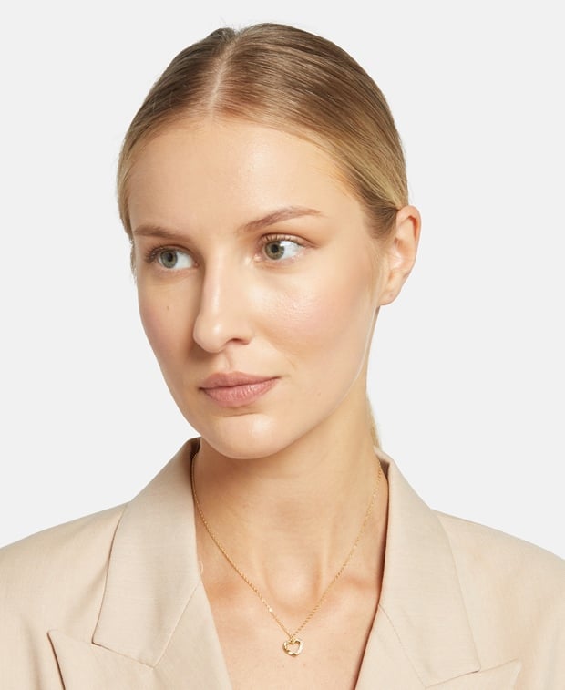 Halskette mit Anhänger