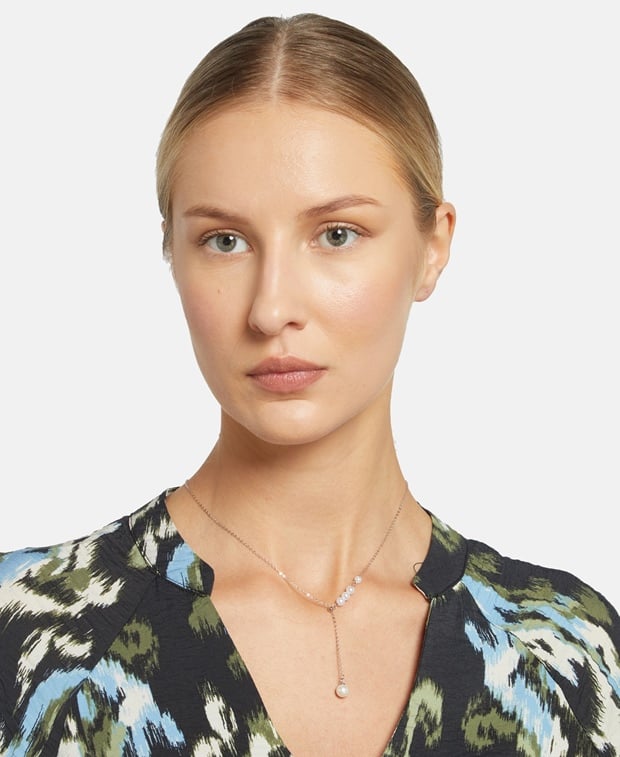 Halskette mit Anhänger