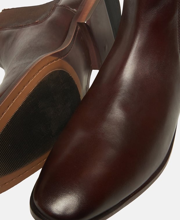 Chelsea Boots