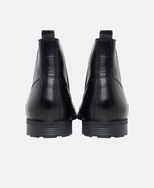 Chelsea Boots