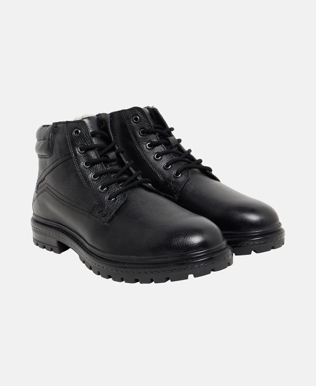 Schnürboots