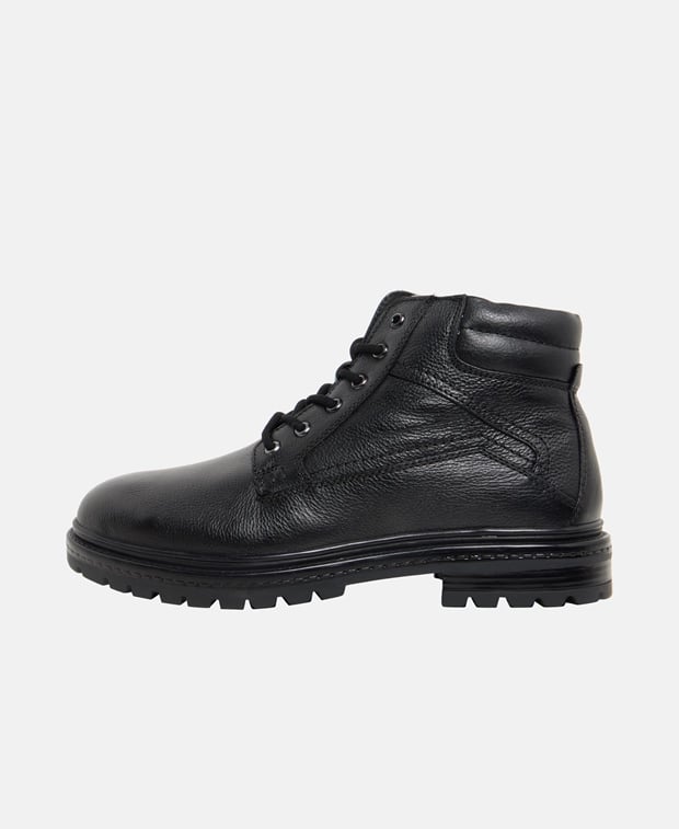 Schnürboots