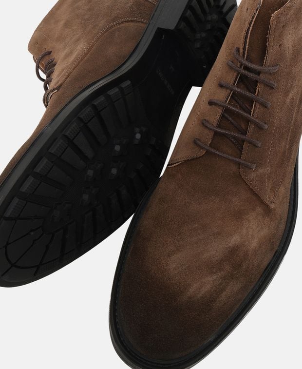 Schnürstiefeletten