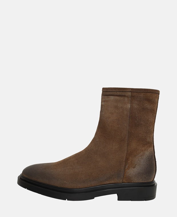 Chelsea Boots