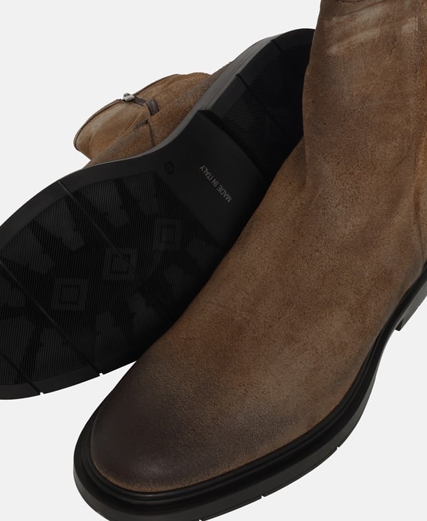 Chelsea Boots