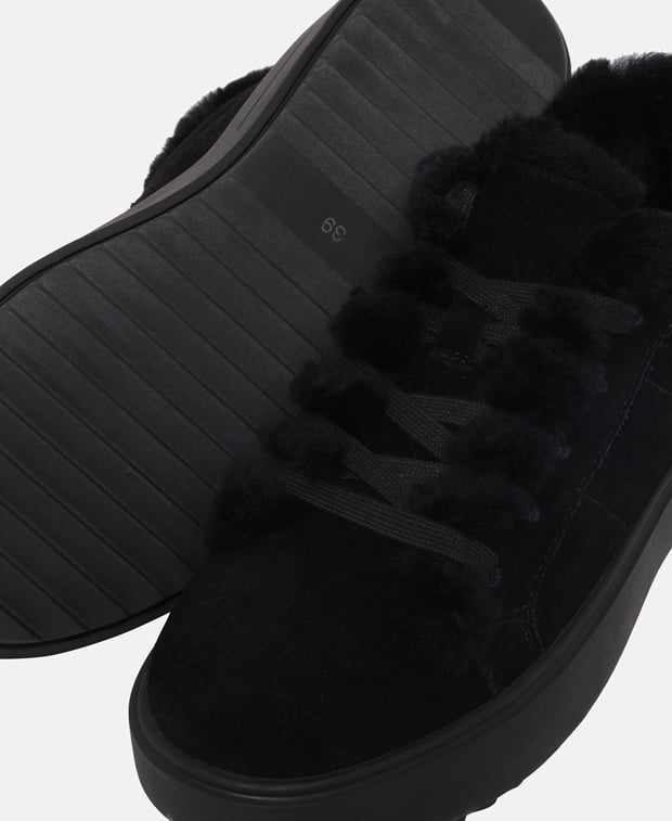 Sneaker