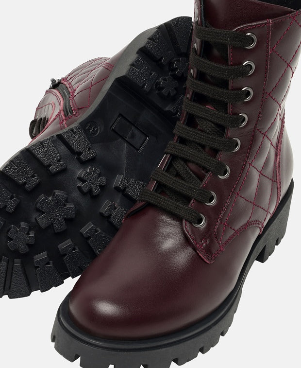 Schnürboots