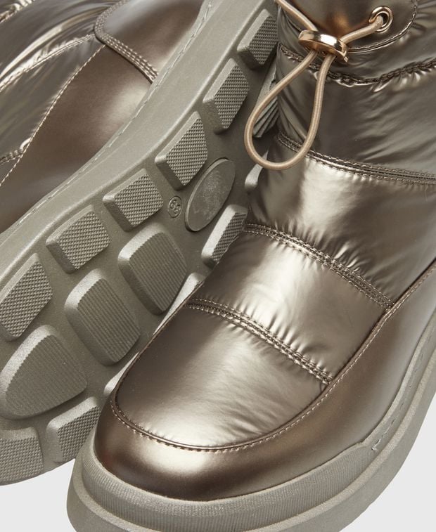 Schneestiefel