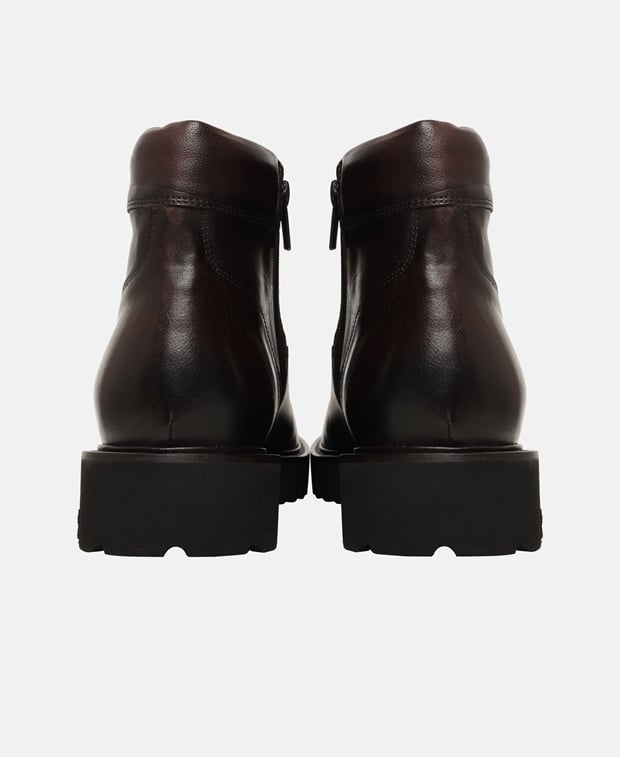 Schnürstiefeletten