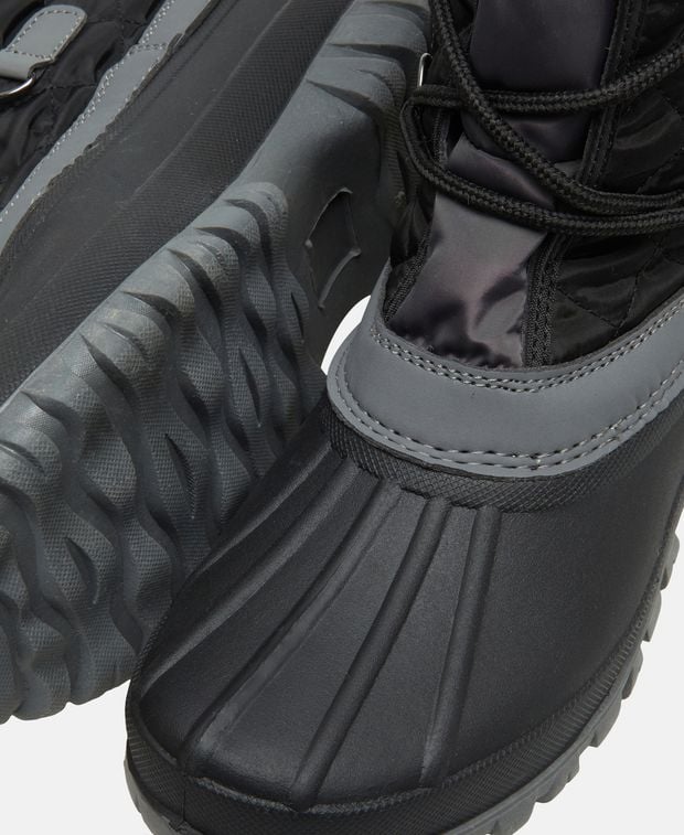 Schneestiefel